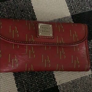 Medium wallet Great used condition